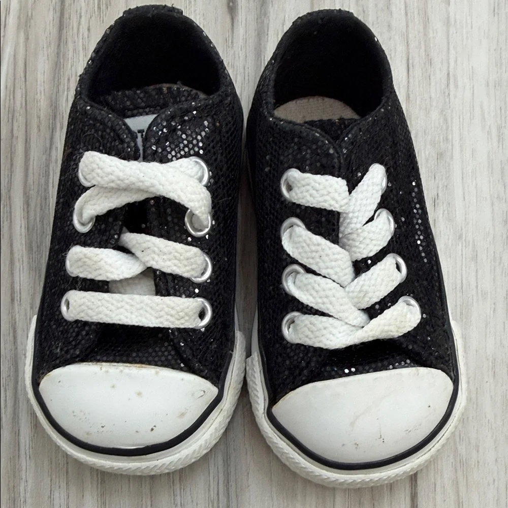 Converse Girls Sparkly Black and White sneakers size 3